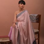 COTTON BEIGE ALTERNATING WITH A LIGHT PURPLE HANDWOVEN SAREE